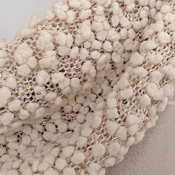 Dolce Cabo cowl neck poncho in off white w/ sparkling collar w/ gold sequins ✨ - Picture 7 of 10